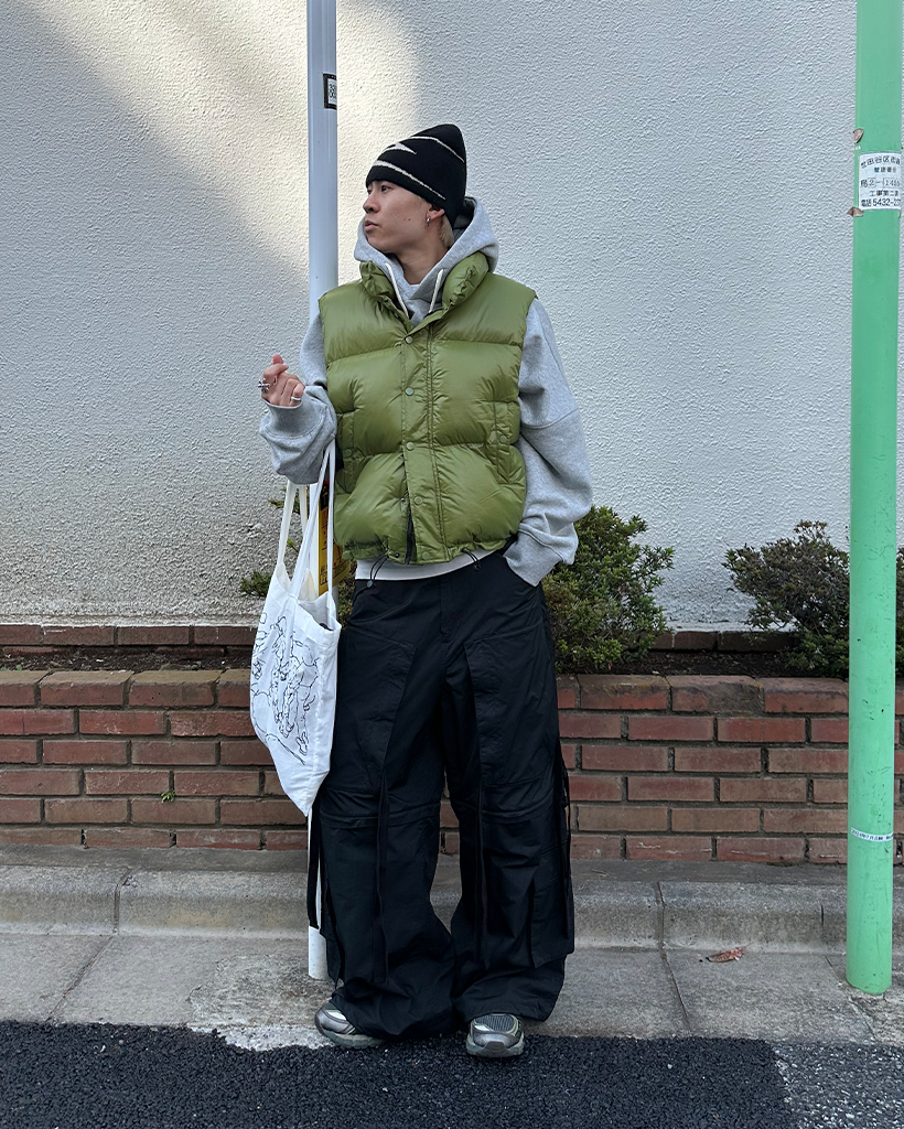 ユニセックス）シンプルオープンダウンベスト | ファッション通販