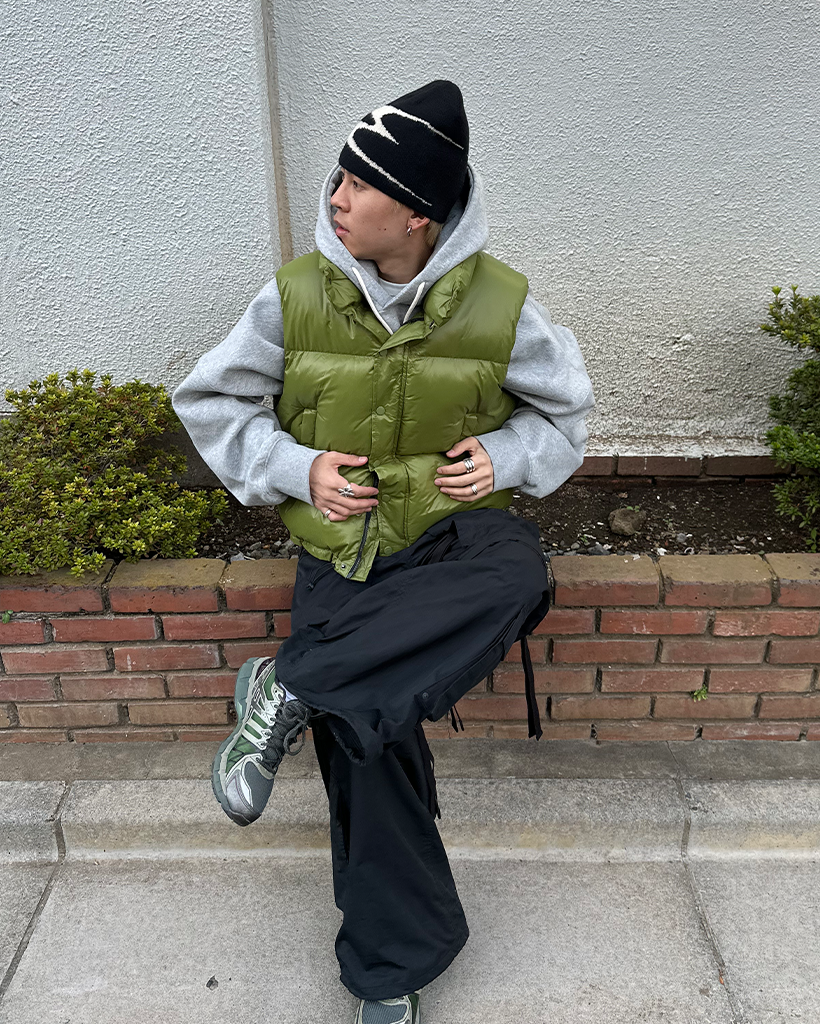 ユニセックス）シンプルオープンダウンベスト | ファッション通販