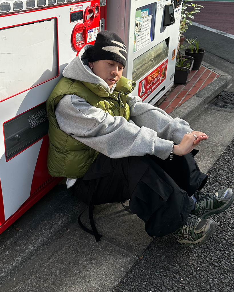 【黒柴サクラ】FRANKIE'S FRIENDS 黒 ダウンベスト 黒柴サクラ様専用】FRANKIE'S FRIENDS 黒 ダウンベスト - メルカリ