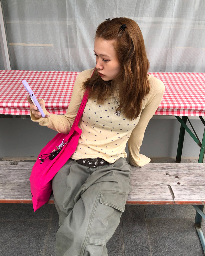 ボートネックドットリブロングＴシャツ