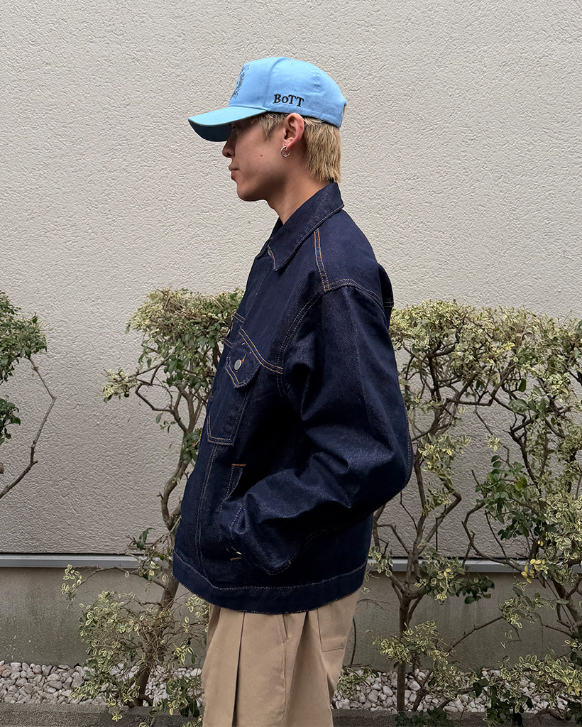 @xyz　モノグラムディテールフーデッドデニムジャケット　⭐︎ ステッチディテールデニムジャケット | ファッション通販サイト NUGU