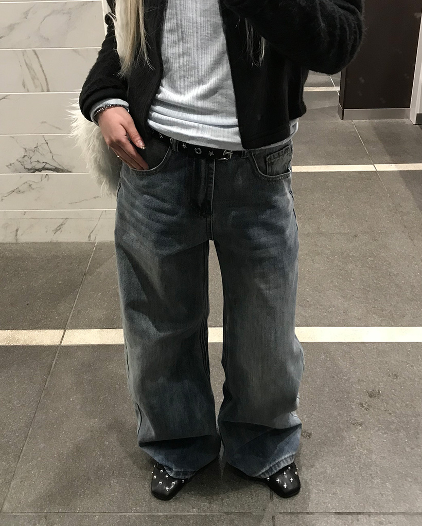 セミワイドデニムパンツ