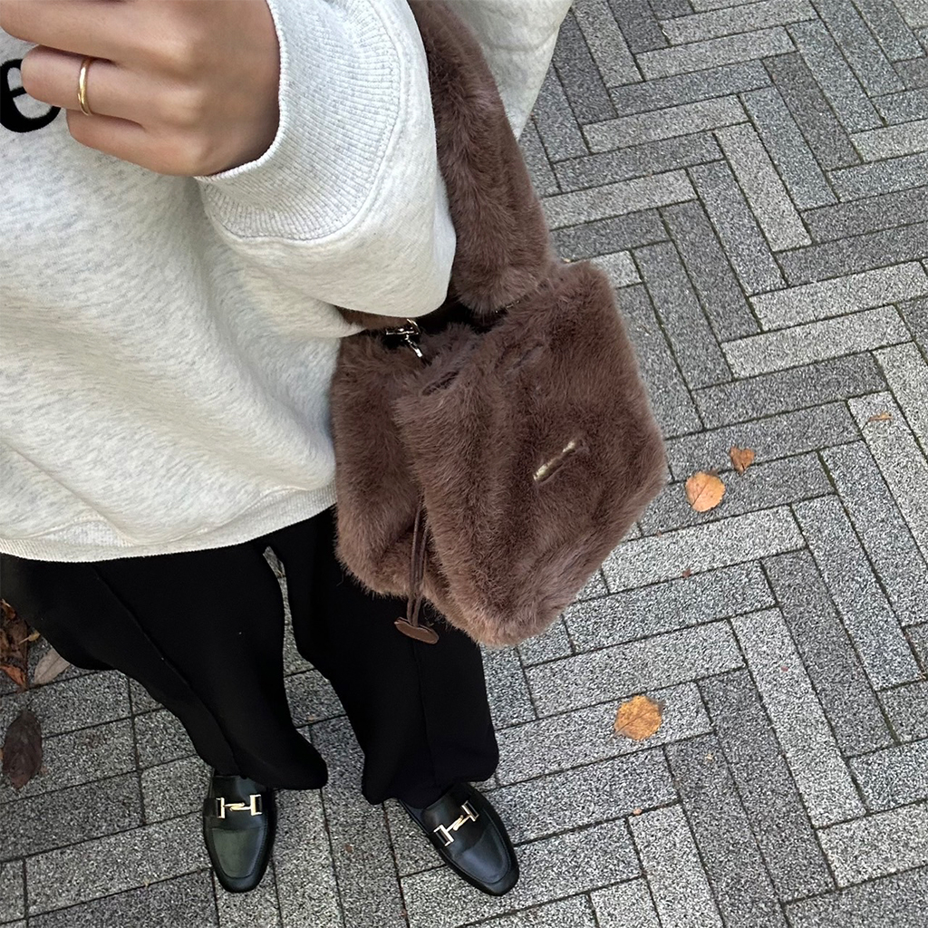 フラッフィーミニバッグ