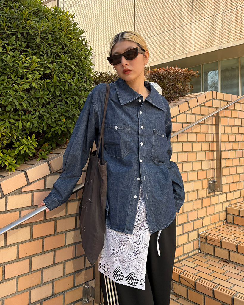 ダブルバストボタンポケットデニムシャツ