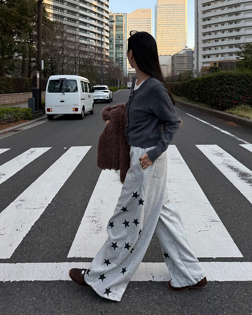 スター付きジョガースウェットパンツ