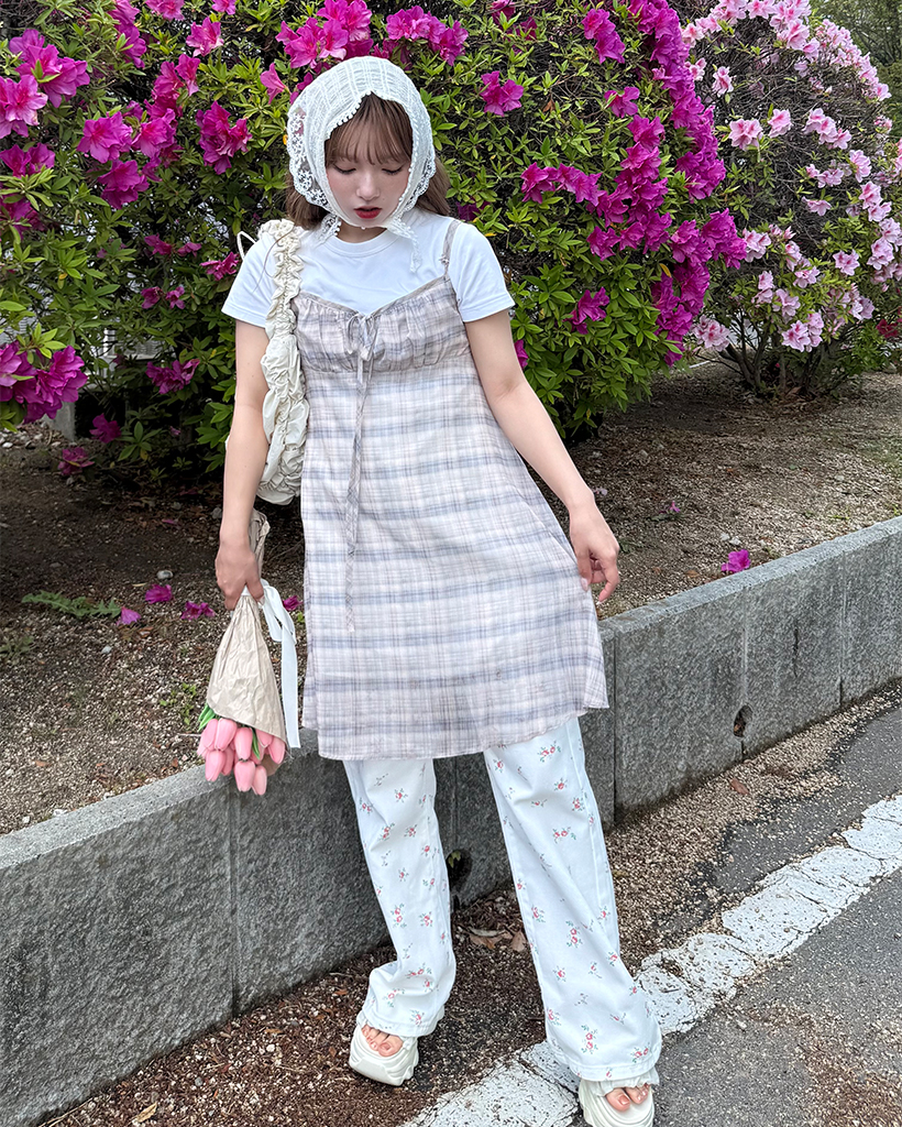 フラワーストレートコットンパンツ | ファッション通販サイト NUGU