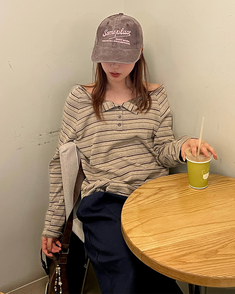 ムードストライプオフショルダートップス