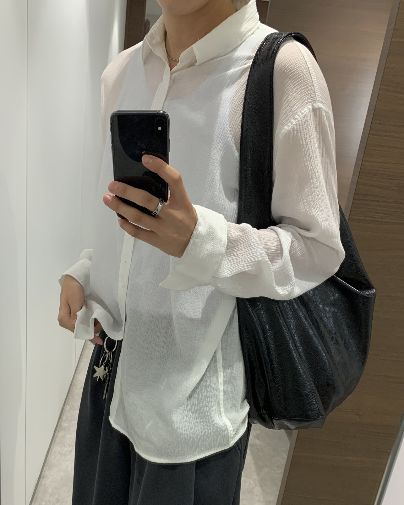 カジュアルレザーショルダーバッグ | ファッション通販サイト NUGU