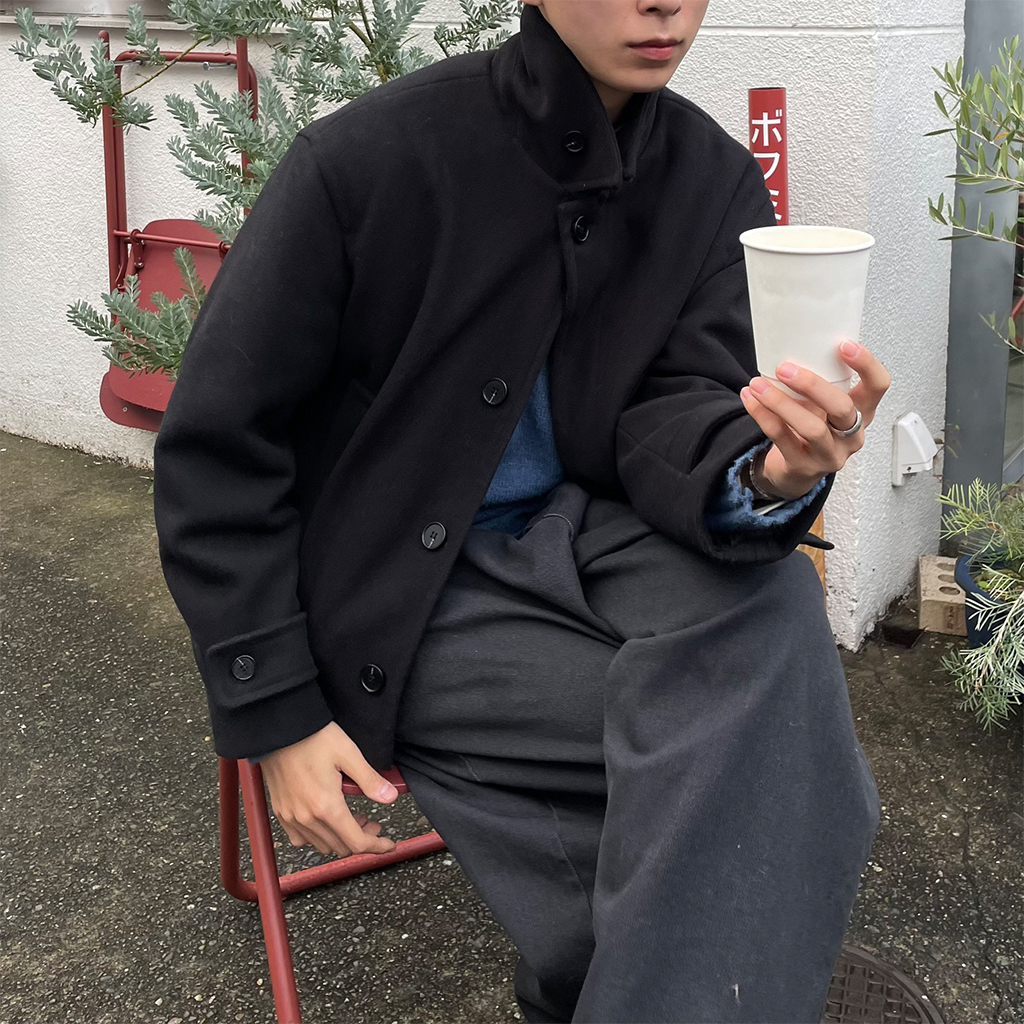 ボタンカラーハーフコート