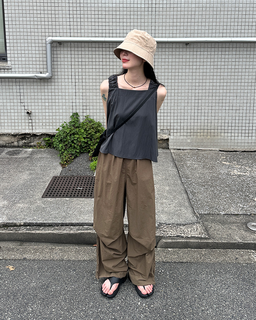 ワイドレンジ　パンツ　　29 センタープレスワイドパンツ – YOKO CHAN