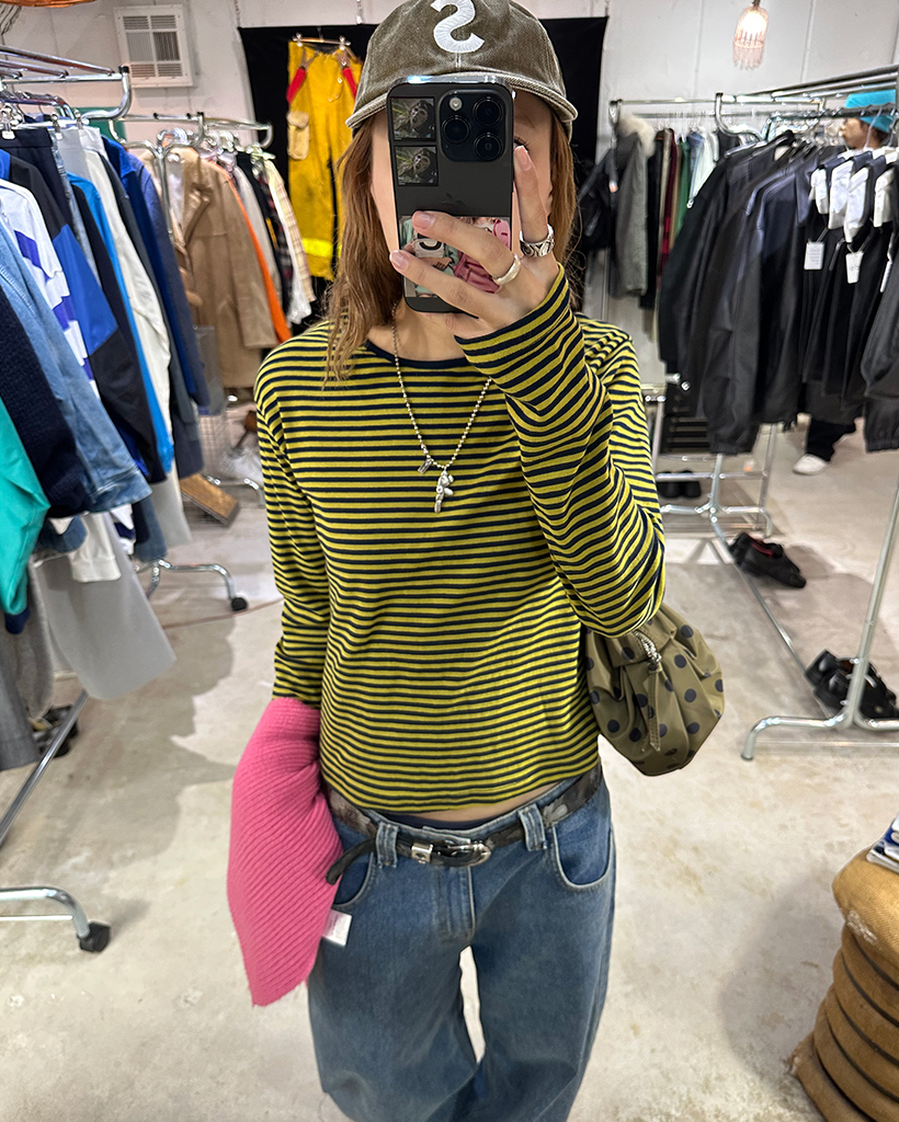 ラウンドネックシンプルボーダーロングＴシャツ