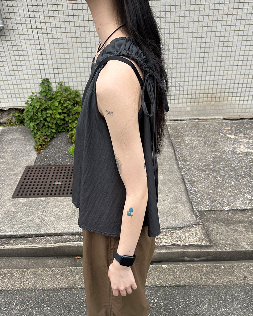 「qumerry.」 ノースリーブブラウス SMALL ブラック レディース AMBIDEX Store 〇lasew ノースリーブブラウス(F
