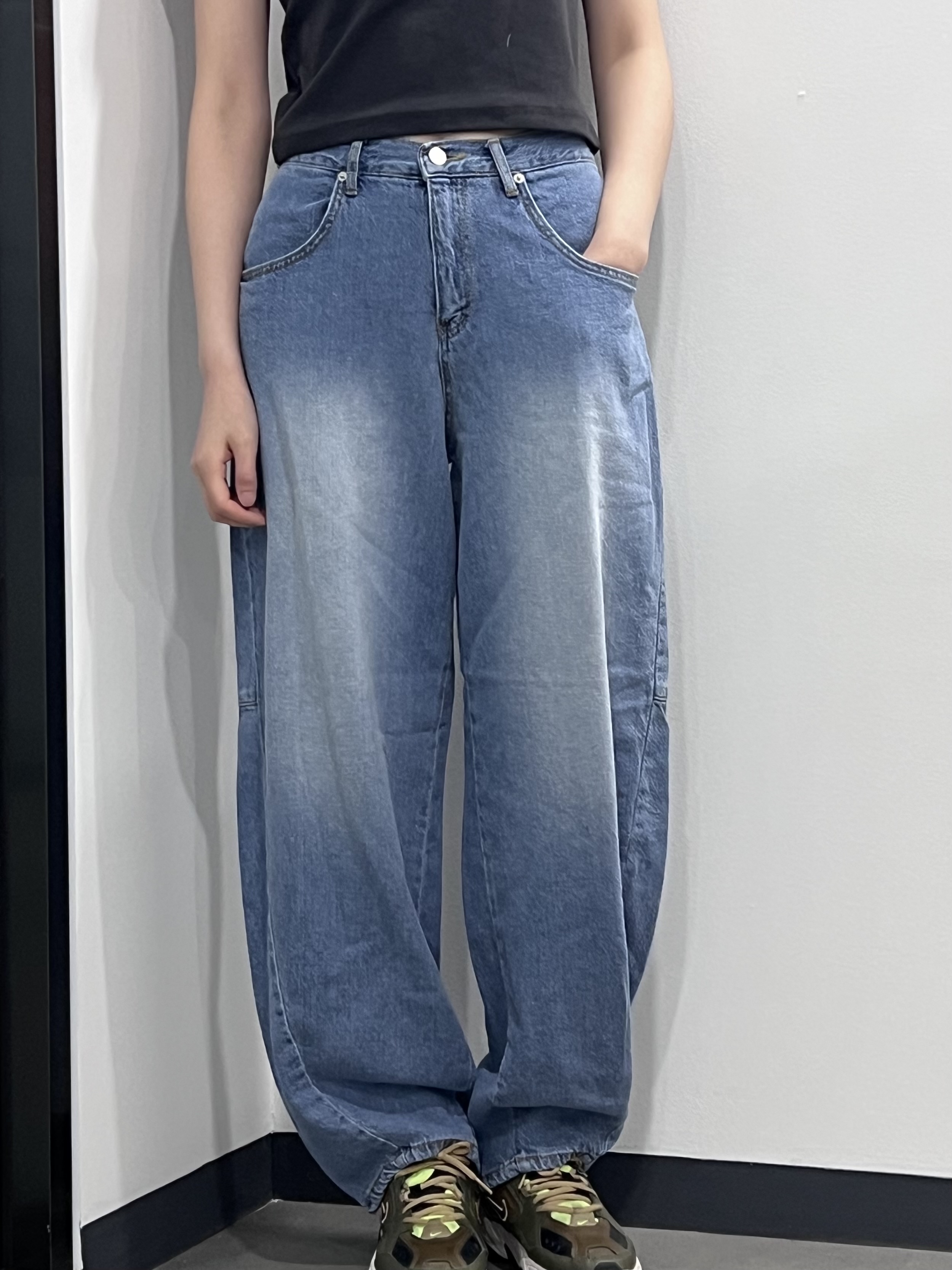 サイドシームデニムパンツ | ファッション通販サイト NUGU