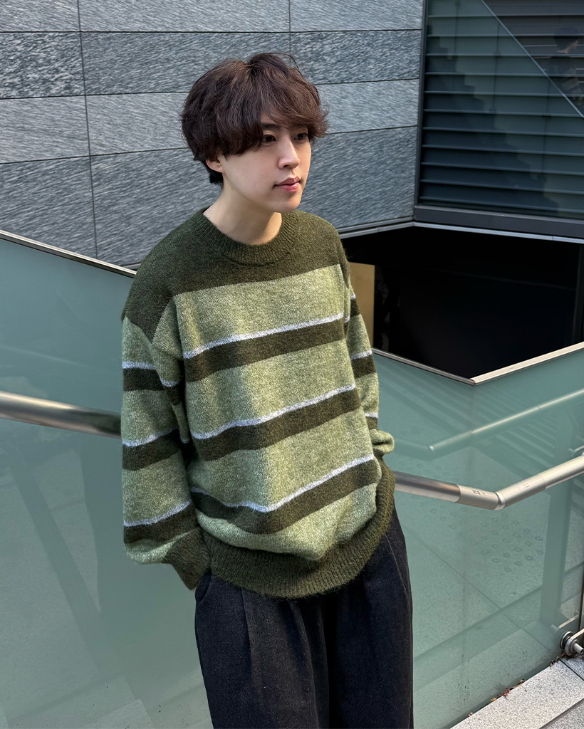 （ユニセックス）バイカラーボーダー長袖ニット