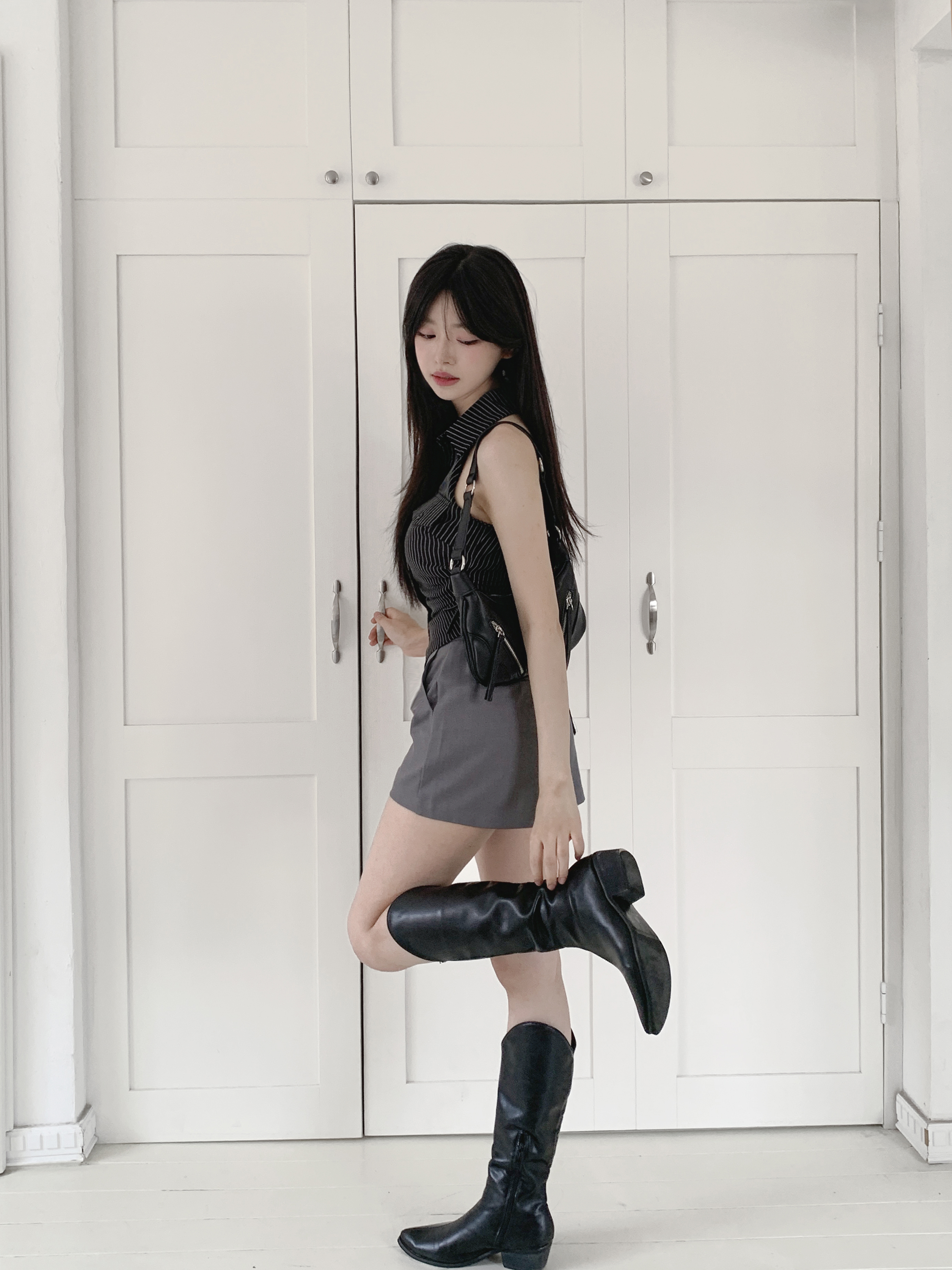 ストライプホルターベスト | ファッション通販サイト NUGU