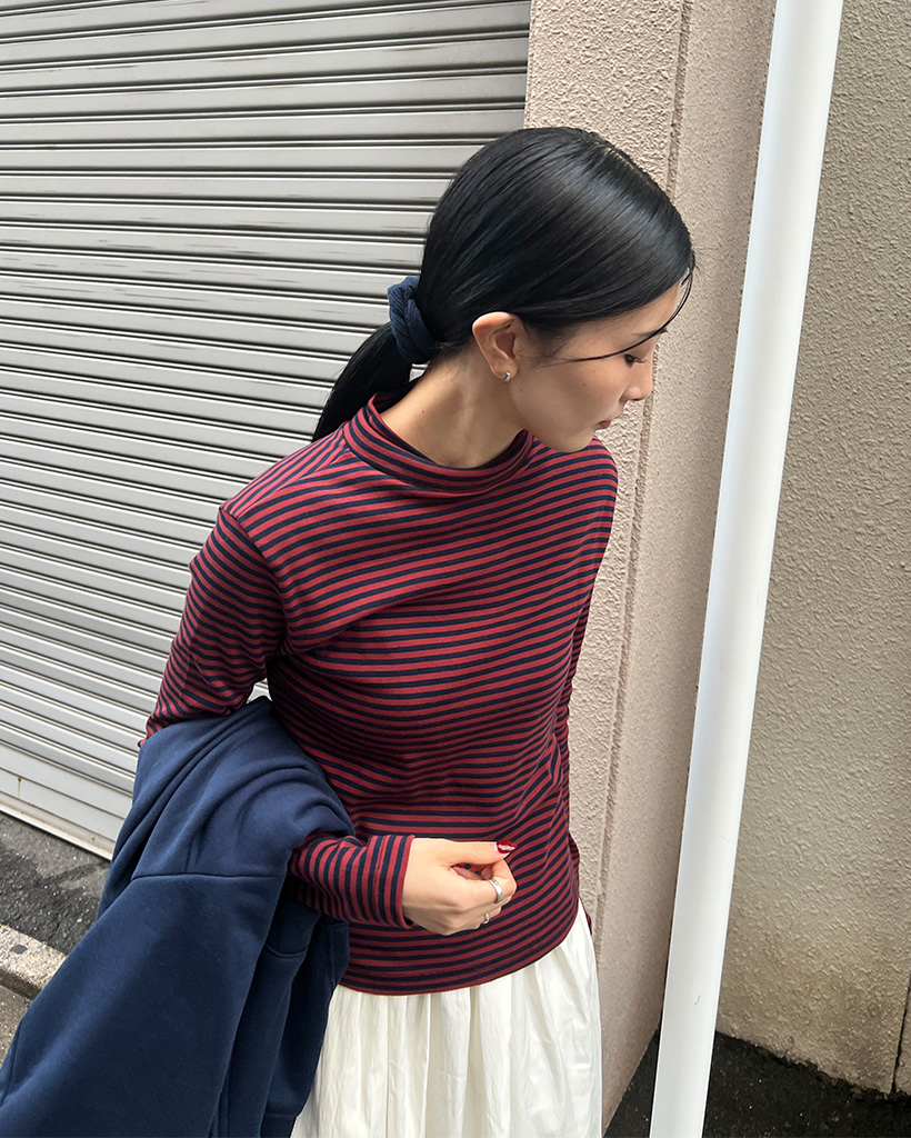 ボーダーハーフネック長袖Tシャツ