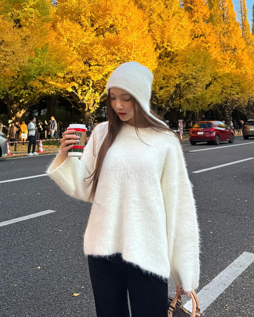 LOUIS VUITTON 高級モヘア混ケーブルニットクールネックセーター　M LOUIS VUITTON 高級モヘア混ケーブルニットクールネックセーター M