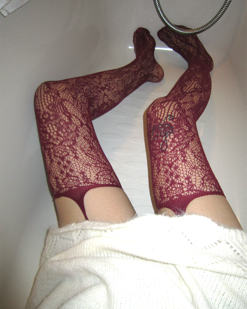 クロシェガーターストッキング