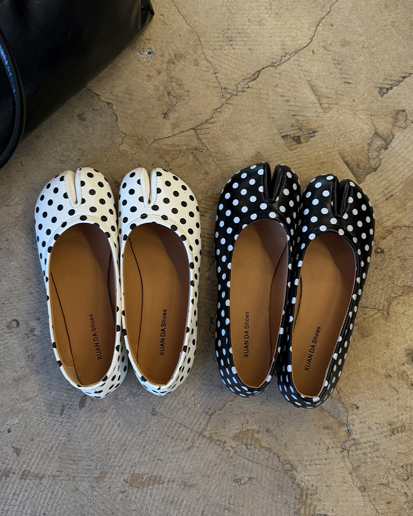 ドットタビフラットシューズ