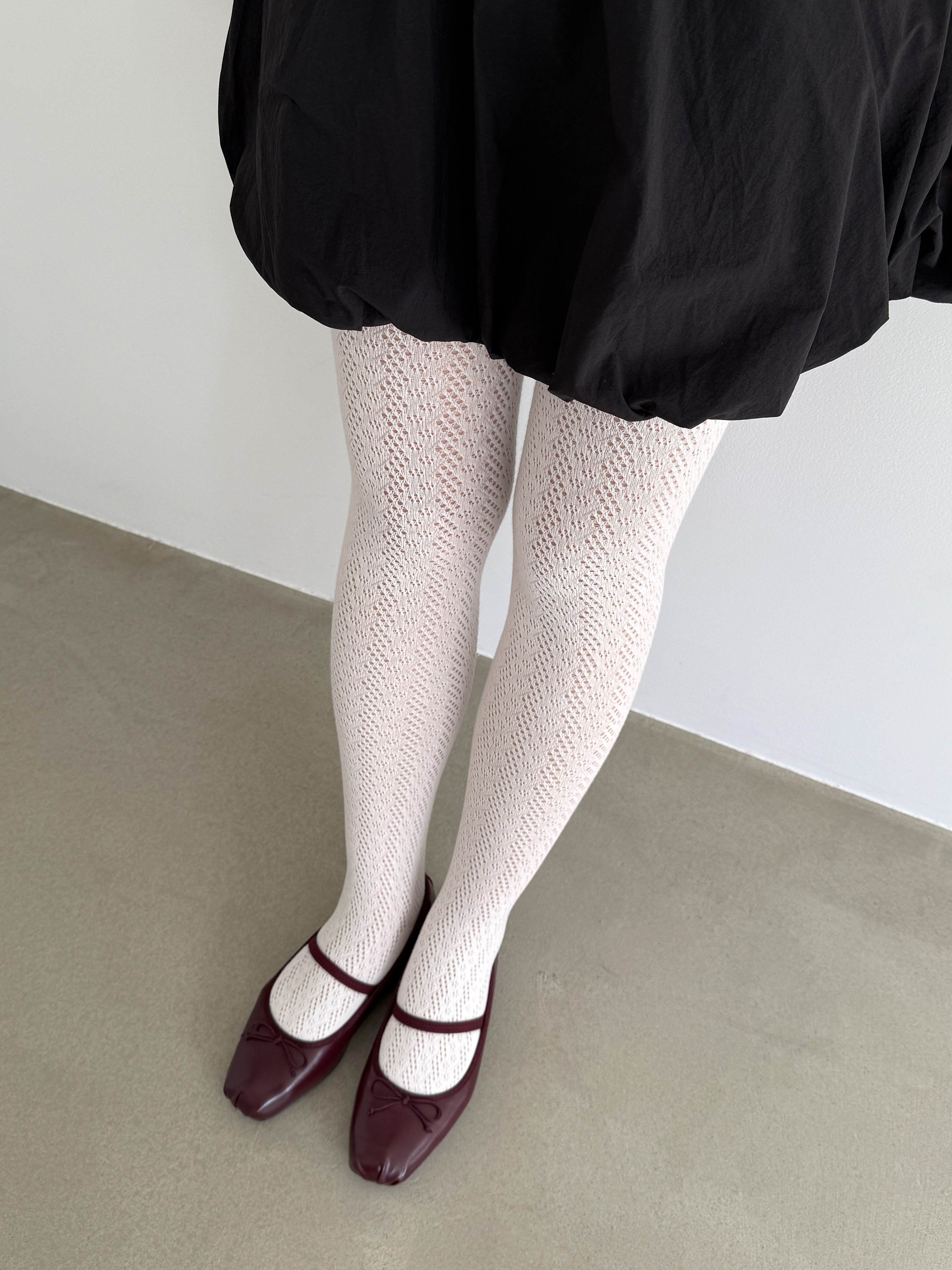 ウェーブストライプレースタイツ | ファッション通販サイト NUGU