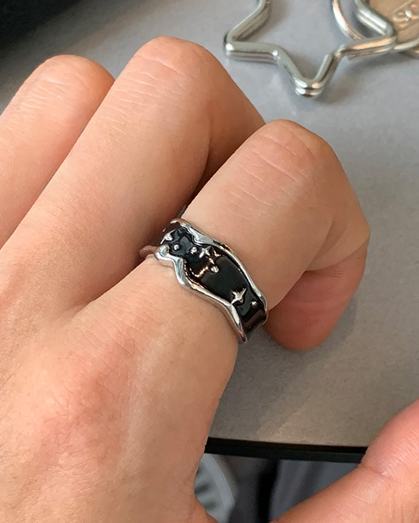 ブラックスターオープンリング