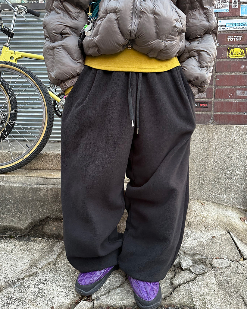 （ユニセックス）ヒップスクエアポケットフリースバルーンジョガーパンツ
