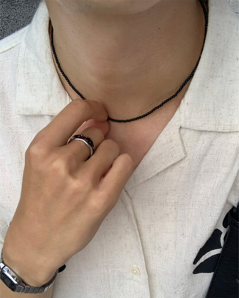 カラービーズネックレス