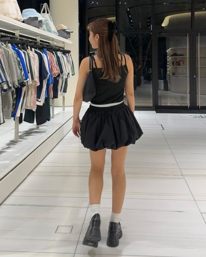 COURREGES クレシュ ヘリテシ ヒニ ミニスカト 【関税込】 Courreges(クレージュ) スカート(レディース) - 海外通販のBUYMA