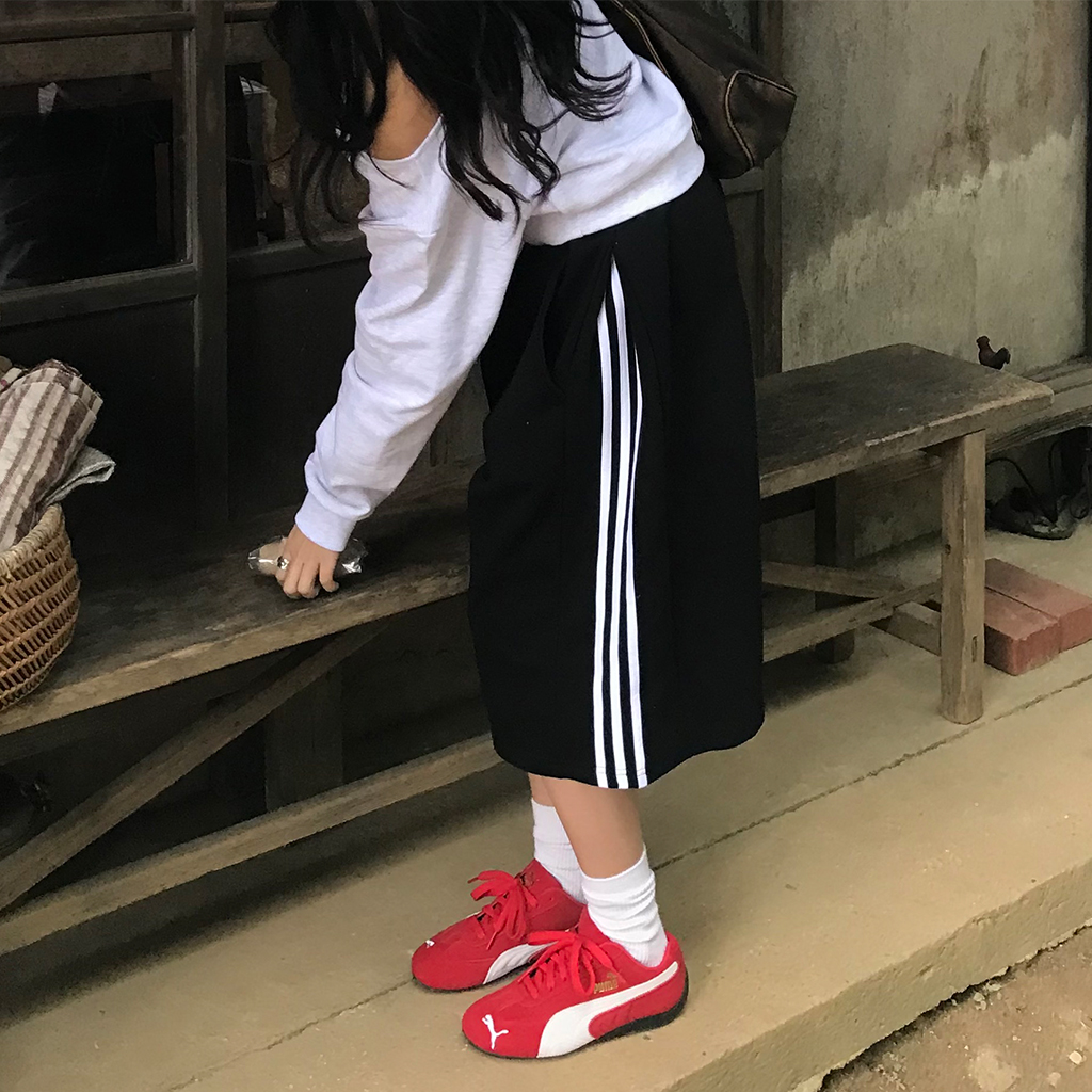 オフショルダースウェットトレーナー | ファッション通販サイト NUGU