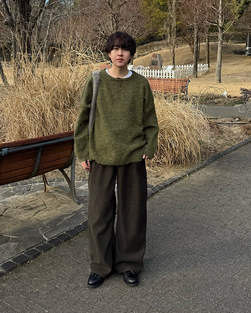 （ユニセックス）コーデュロイタック入りパンツ