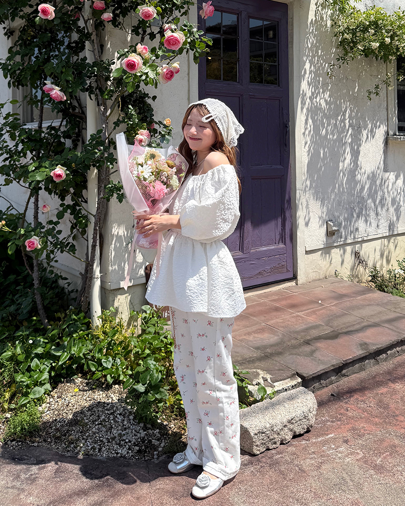 フラワーストレートコットンパンツ | ファッション通販サイト NUGU