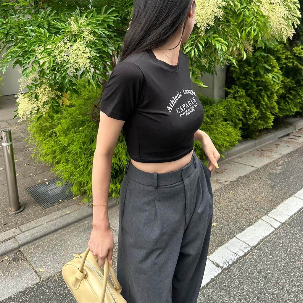 スリムクロップド半袖Tシャツ | ファッション通販サイト NUGU