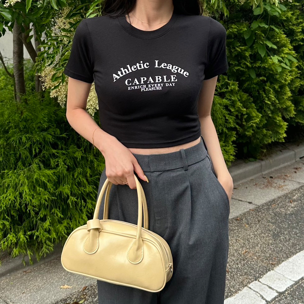 スリムクロップド半袖Tシャツ | ファッション通販サイト NUGU