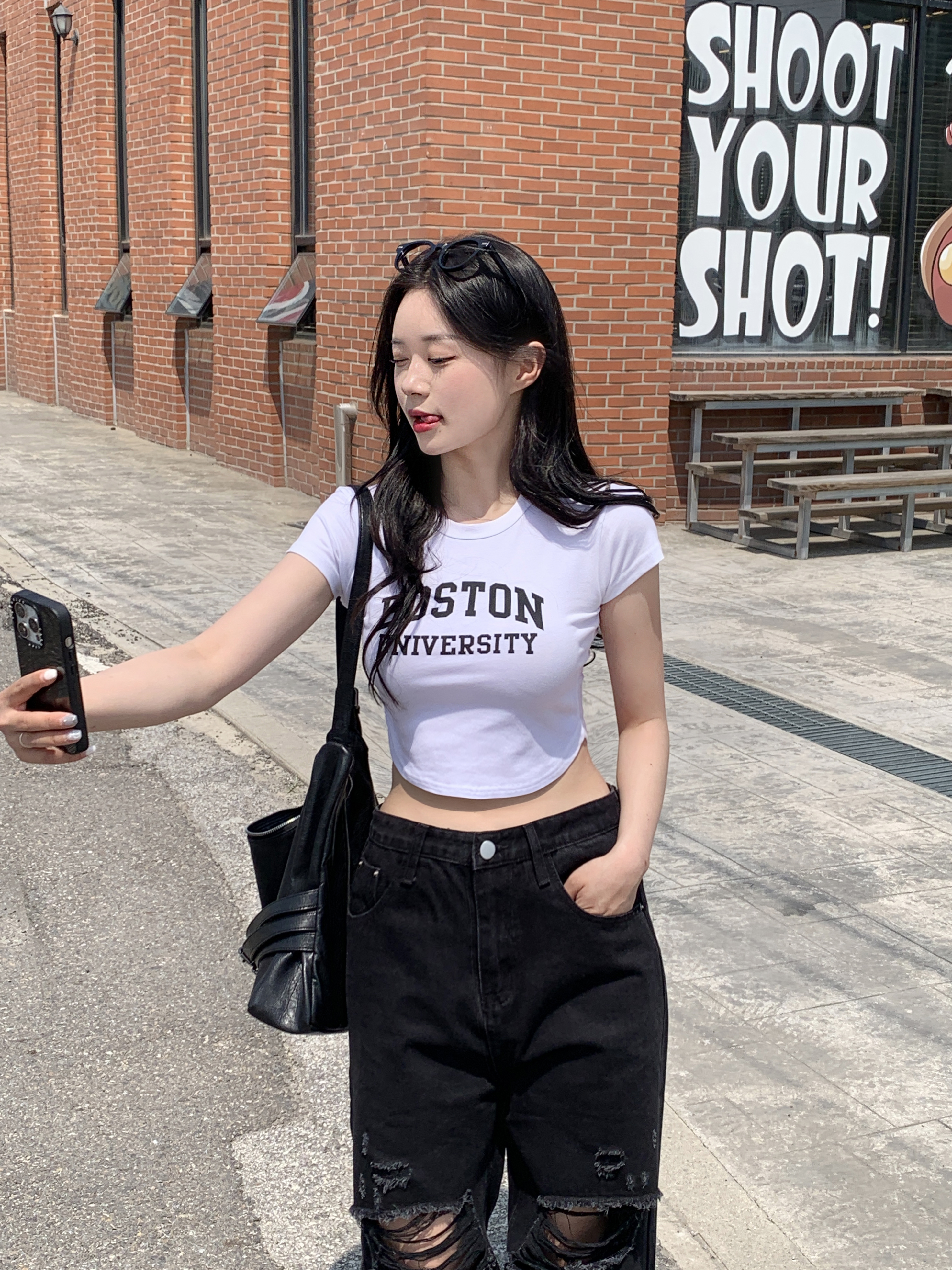 レタリングスリムフィットクロップドTシャツ(4color