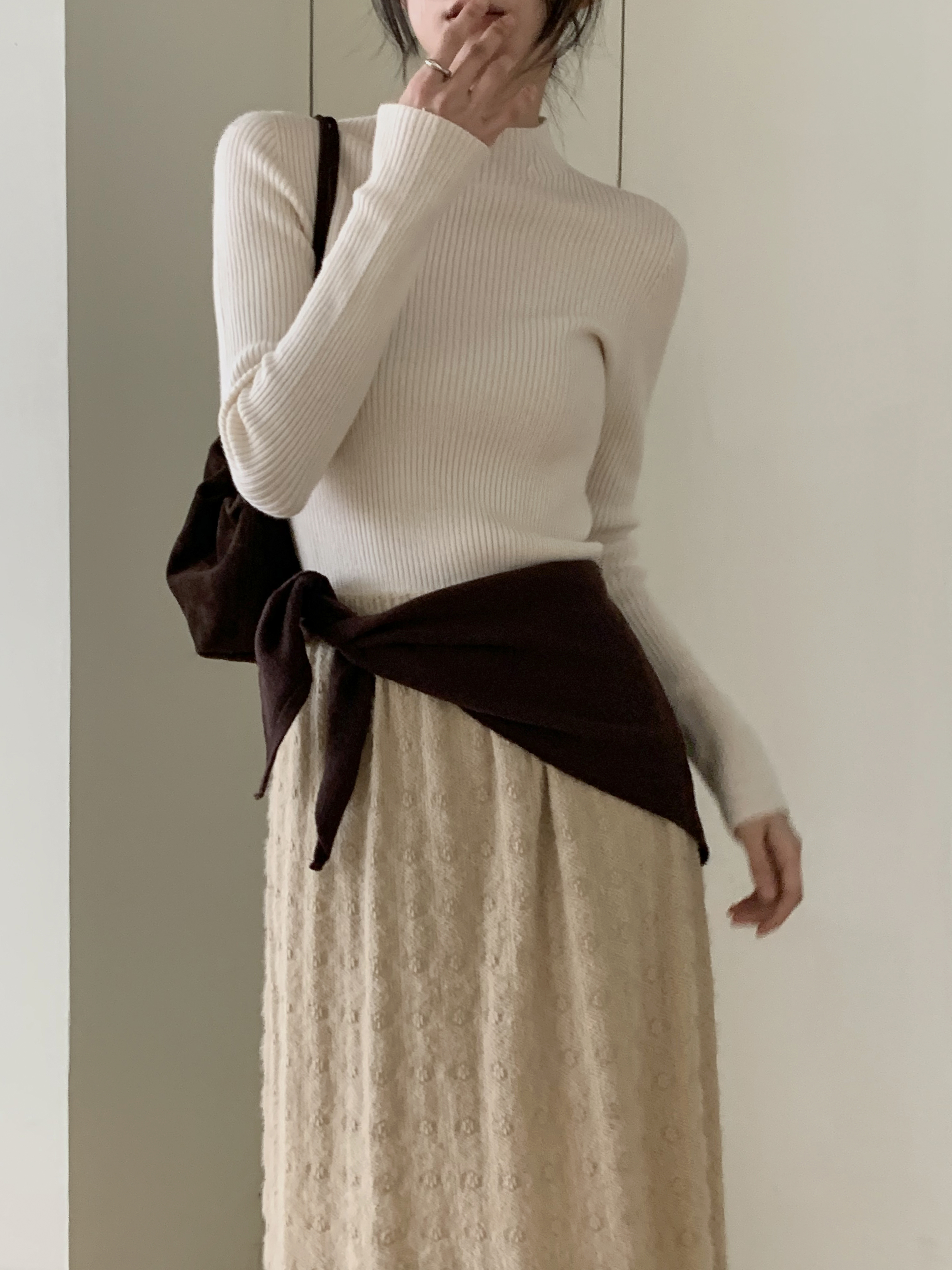 Vernon wool half neck whole garment knit