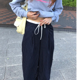 ストライプバイカラースラックス | ファッション通販サイト NUGU