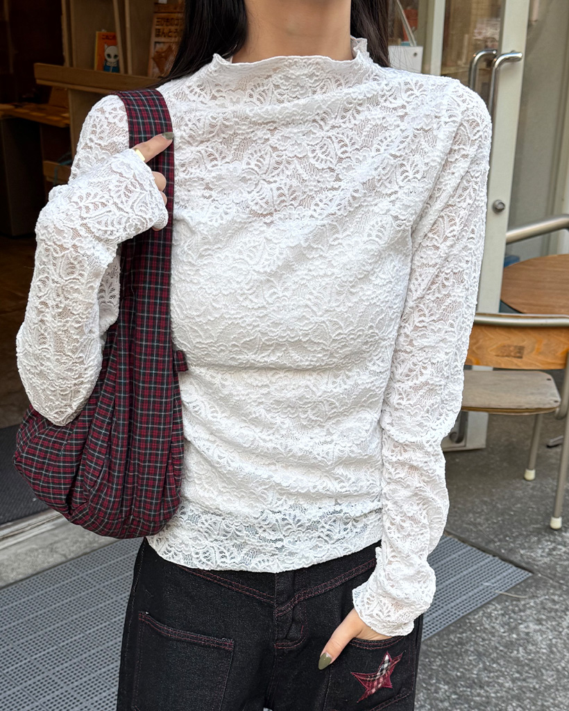 ハーフネックレース長袖Tシャツ