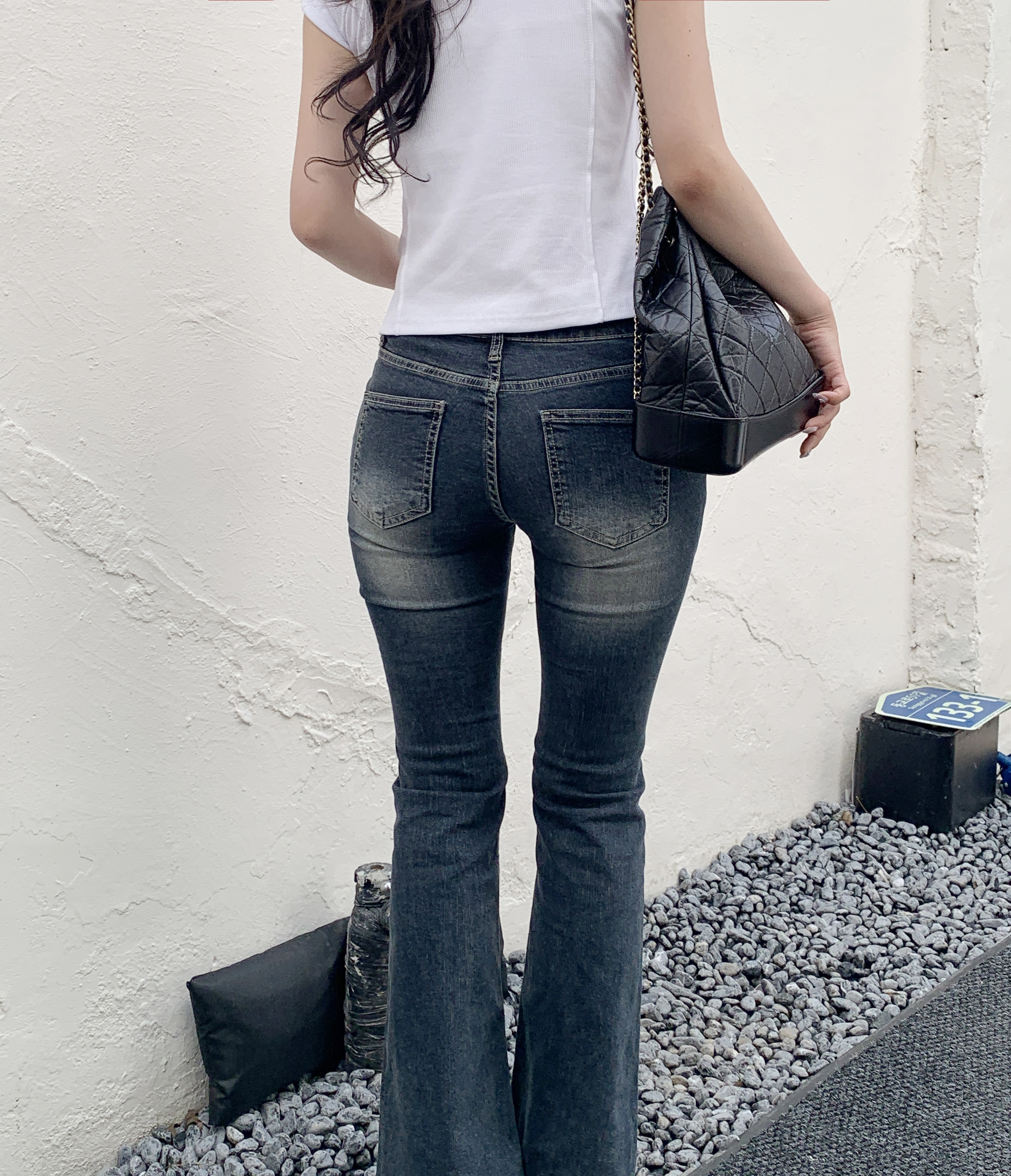 骨盤パッド付き]ブーツカットデニムパンツ | ファッション通販