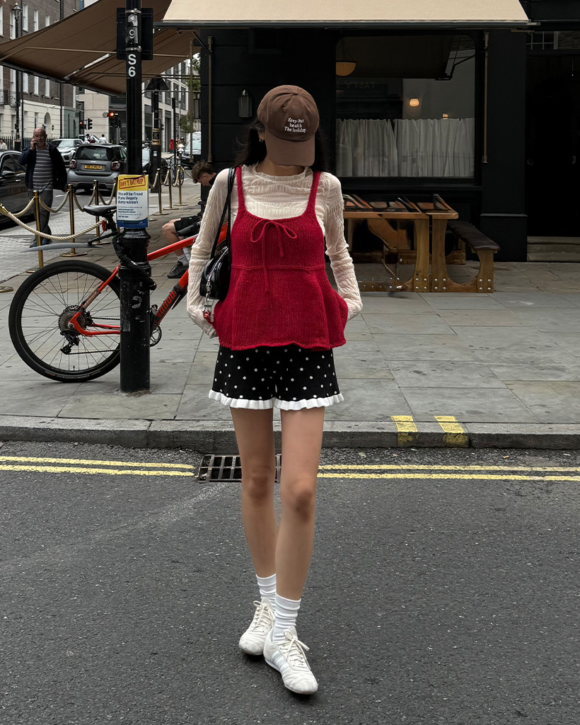 SCHADENFREUDE International エナメルショルダーバッグ エナメルフリルショルダーBag｜FURRY、REYELL公式通販サイト