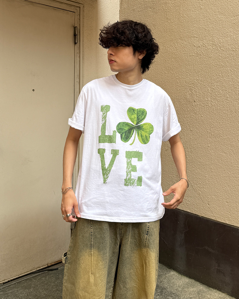 ユニセックス）クローバーラブハーフTシャツ | ファッション通販