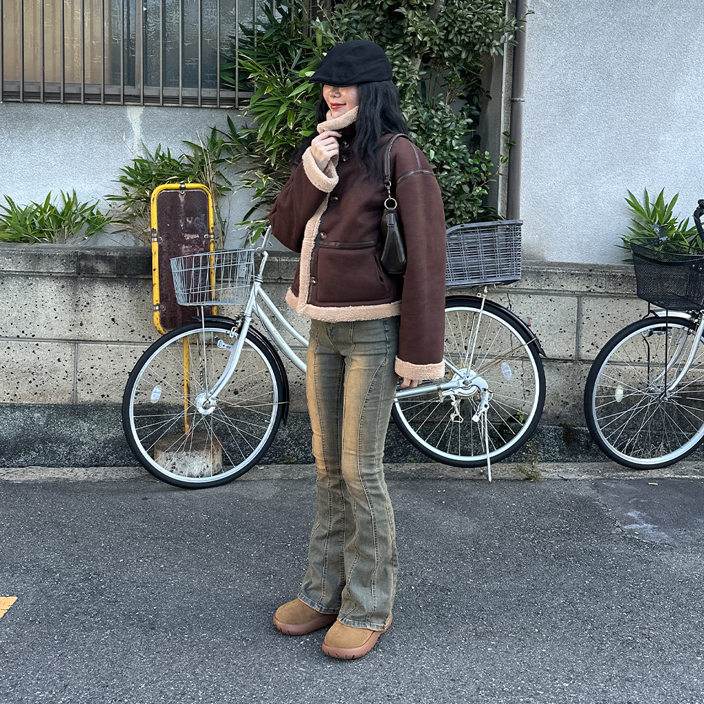 カットアウトデザイン ブーツカットデニム 25インチ ブラックブーツカットパンツ | ファッション通販サイト NUGU