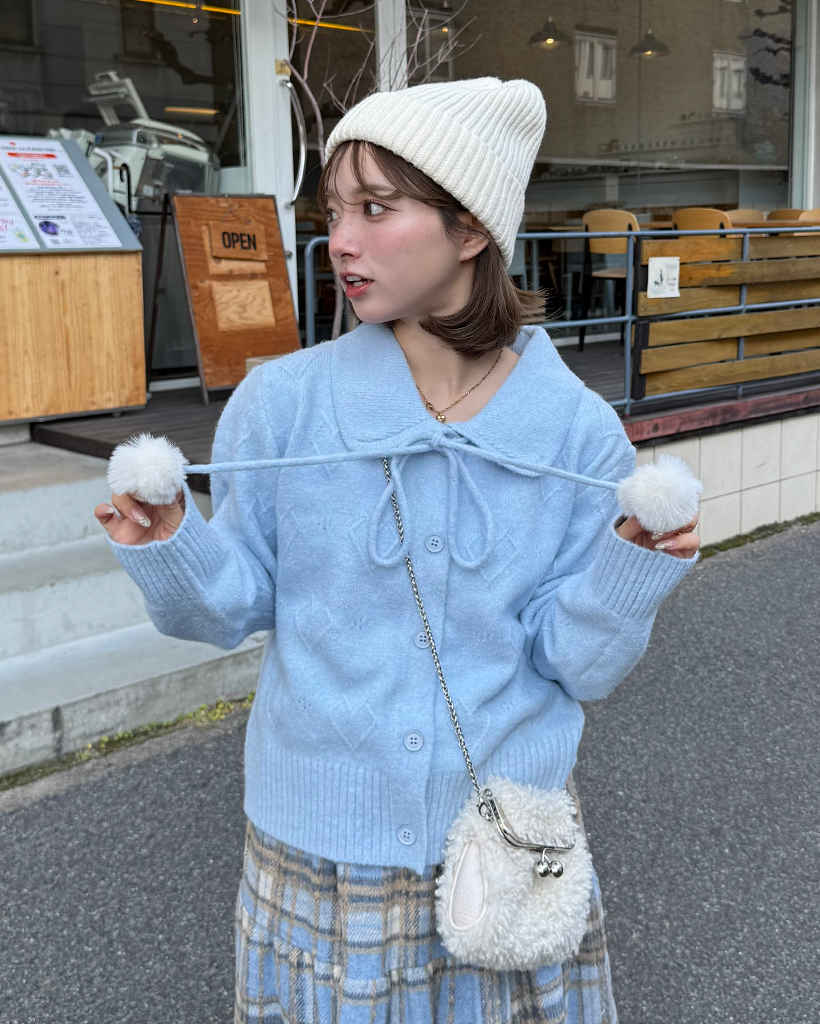 ハートエンボスポンポンニットカーディガン | ファッション通販サイト NUGU