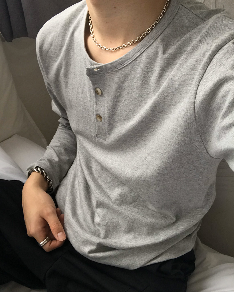 ボタン付き長袖Tシャツ | ファッション通販サイト NUGU
