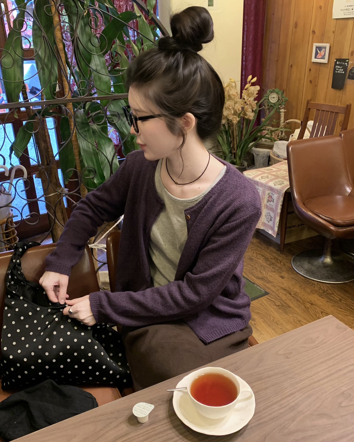 ラウンドボタン長袖カーディガン