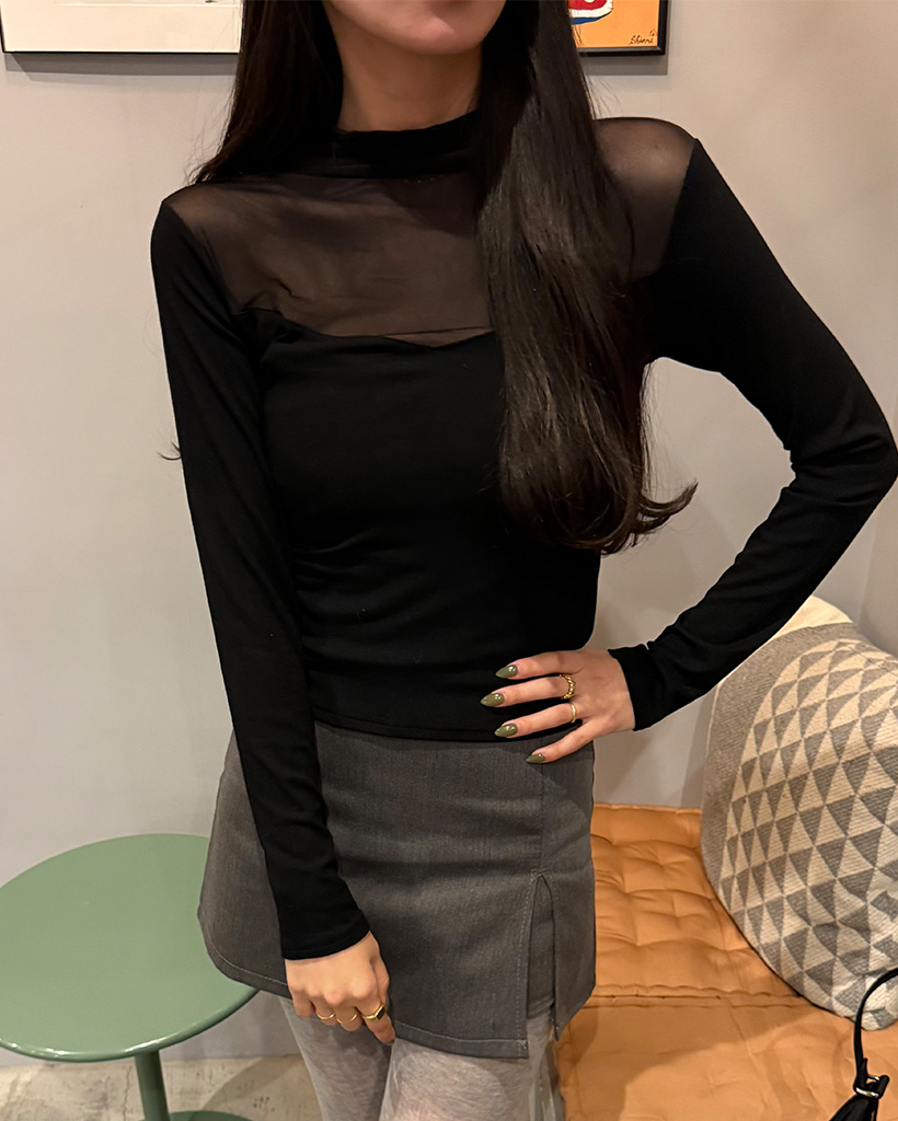 VシースルーバイカラーTシャツ