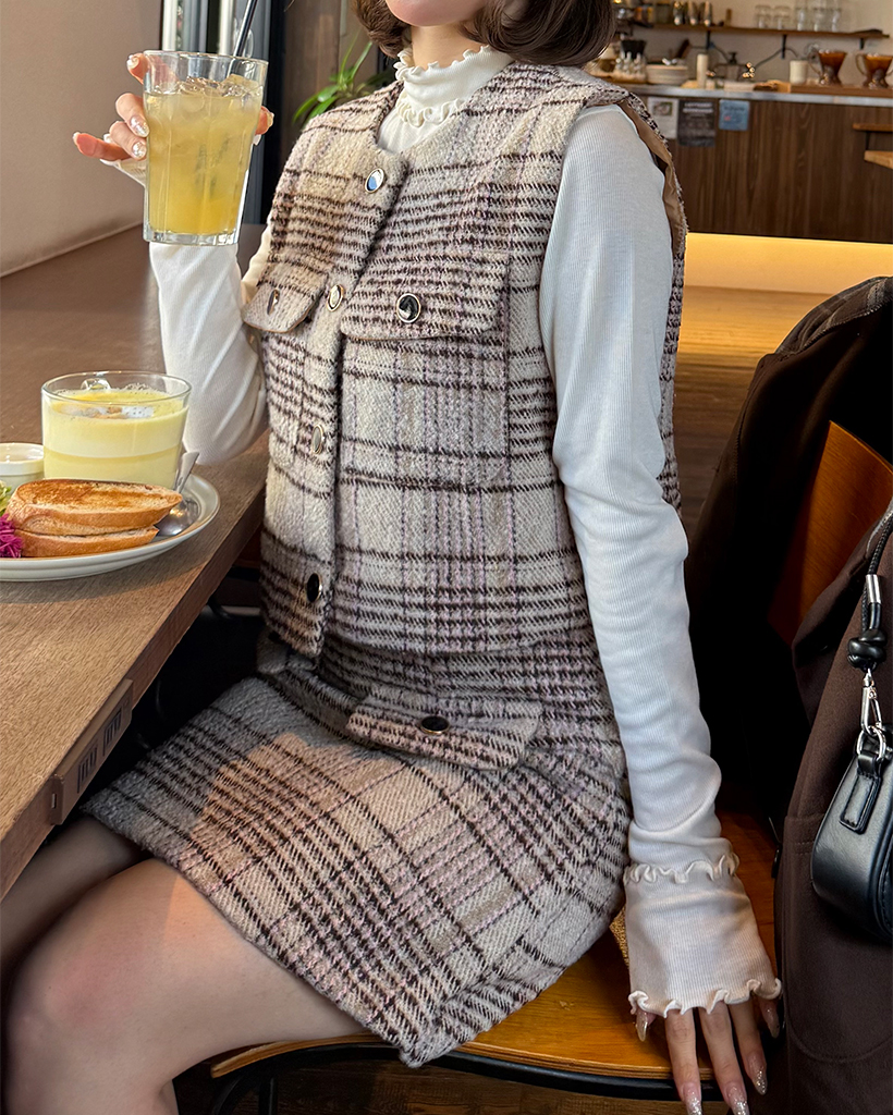 バーバリー ノバチェック ベスト×スカート セットアップ M ベージュ 美品 BURBERRY - Burberry セットアップ ベスト スカート セット バーバリー