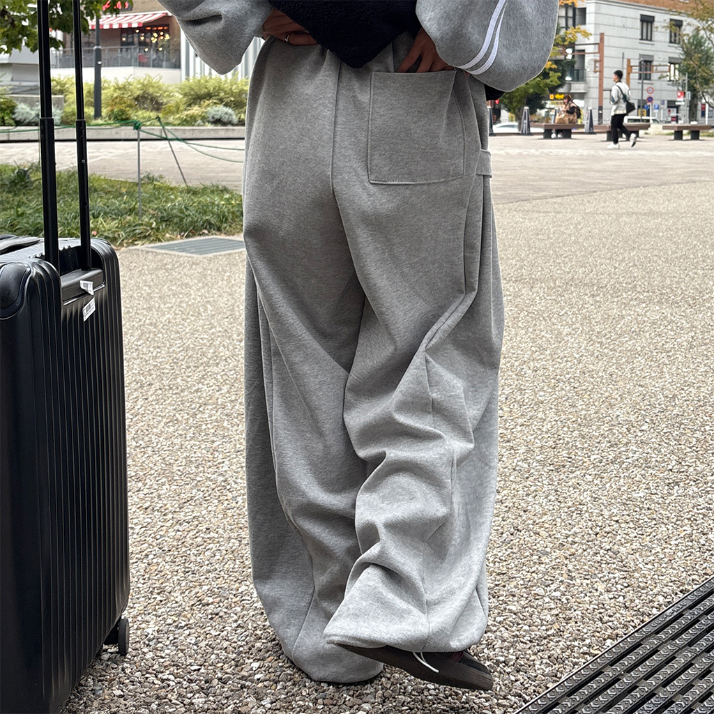 kinema スウェットパンツ2色セット kinema スウェットパンツ2色セット