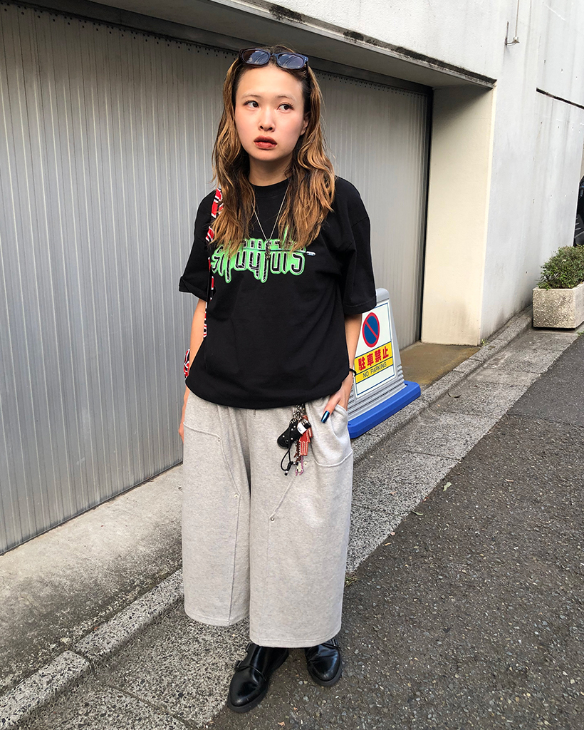 専用ページです！ ダブルニーワイドクロップドスウェットパンツ | ファッション