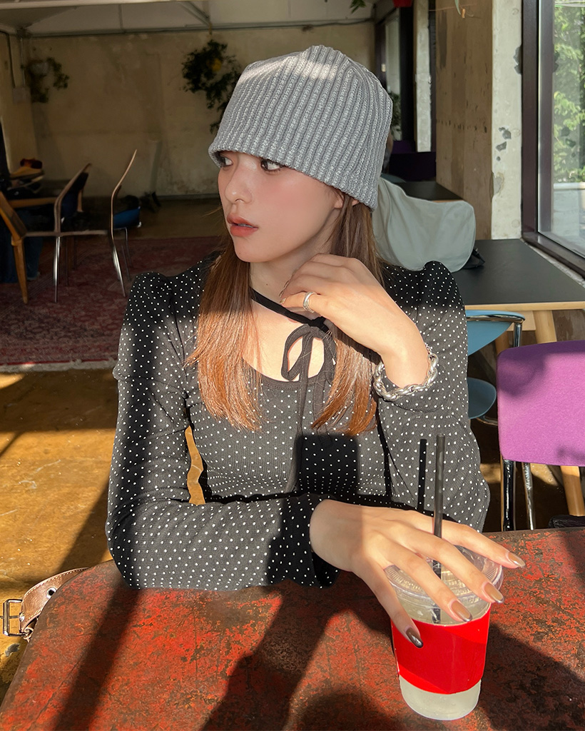 venicew ニットビーニー　リバーシブル　目 venicew ニットビーニー リバーシブル 目 Venicew 目のデザイン