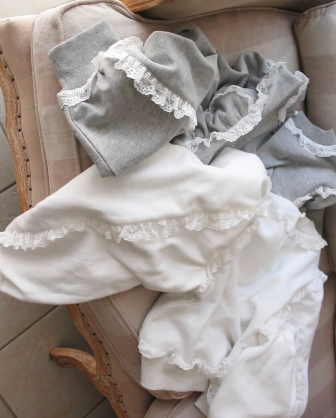 lace frill cotton sweat | ファッション通販サイト NUGU